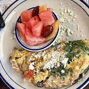 Vegetable omelette with fresh fruit