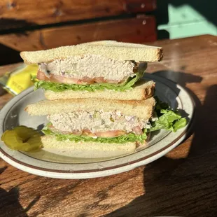 Tuna Sandwich ($10)