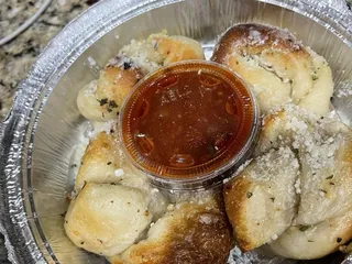 Ray's Pizza