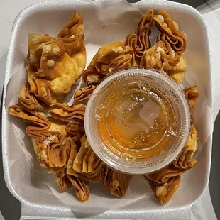 6 Piece Crab Rangoon