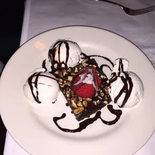 Chocolate Fudge Pecan Brownie