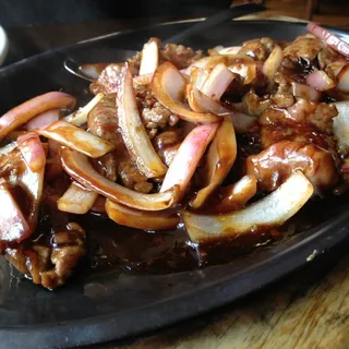 Penang Style Spicy Sizzling Beef