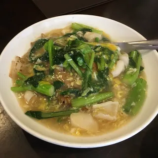 Seafood Scamble Egg Chow Fun Noodles