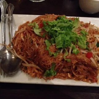 Fried Rice Noodles with Salted Fish