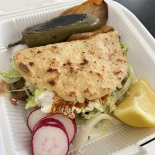 Asada Gordita! It takes 12 min so be ready to wait or call it in ahead of time. So good!