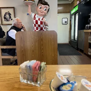 Bobs Big Boy statue inside
