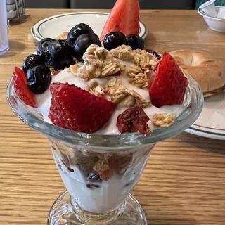 Granola Sundae