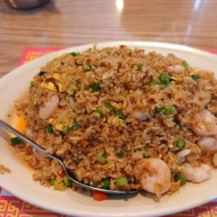 Shrimp fried rice with extra onions