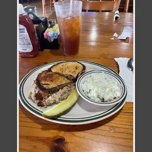 Tuna melt, Cole slaw and a pickle spear. Hal &amp; Half sweet tea.