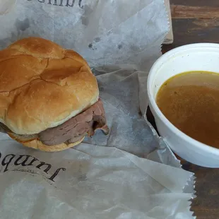Jumbo roast beef with au jus