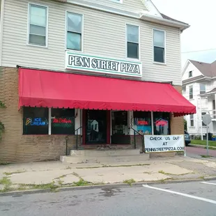 the front of the restaurant