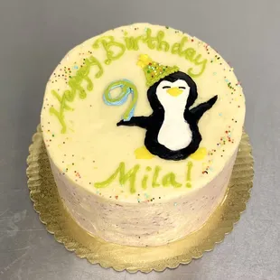 Penguin lover cake