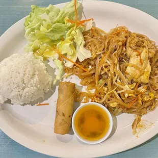 Pad Thai Chicken lunch special 11-3pm cones with cup of egg drop soup