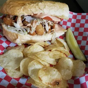 Shrimp PoBoy with chips