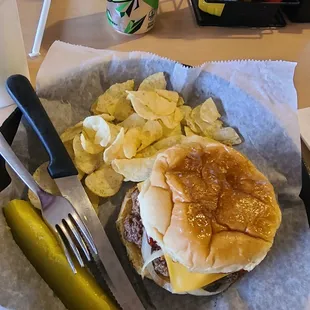 Smokehouse cheeseburger