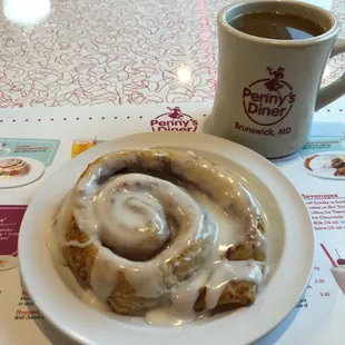 Yummy just-baked cinnamon bun :)