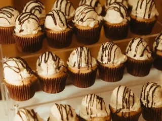Sugarlips Cakery