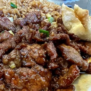 Fried rice with beef