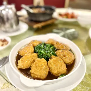 Braised fish ball tofu