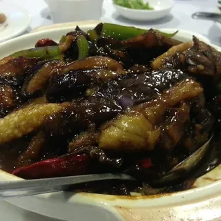 J002. Eggplant with Minced Pork and Garlic In Clay Pot