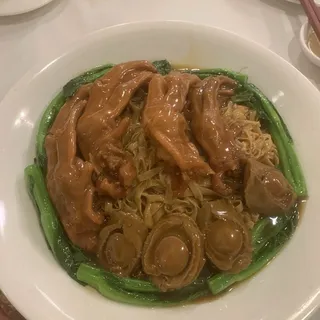 Braised Whole Abalone and Goose Webs