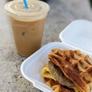 Cookie butter latte + chatty patty