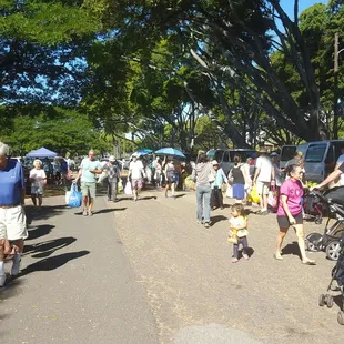 people walking and shopping