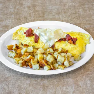 Pastrami Omelet with Home Fries