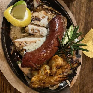 Pep&apos;s Special Hot Plate