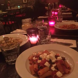 Penne with Tomato and Basil