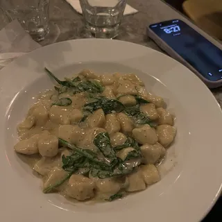 Gnocchi Gorgonzola with Spinach