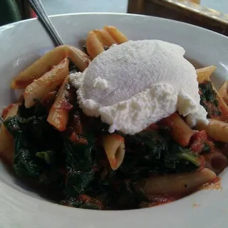 Penne with Spinach and Ricotta Cheese in Tomato Basil Sauce