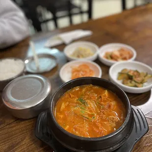 Kimchi jigae