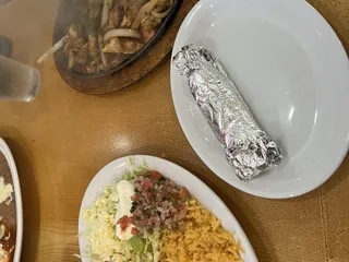 Poblanos Mexican Grill