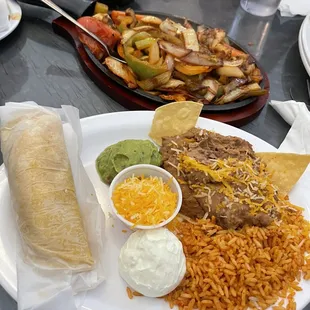 Shrimp fajitas, mostly veggies with maybe 8-9 shrimp tops.