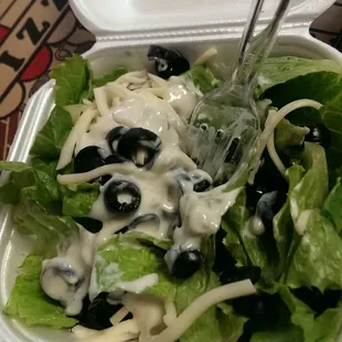 Salad fresh  I no a fan of bell peppers and tomatos and they made it it without.