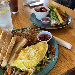 Omelette and Turkey sandwich  with cranberry Mayo on pumpkin bread