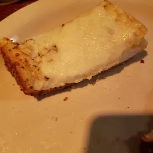 Garlic bread was nice and garlicky, was out for a bit on the line but still tasty.