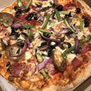 Medium pizza, delivered