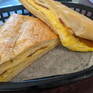 Bacon/cheese/egg sandwich