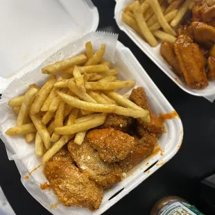 10 wings &amp; fries. 1/2 garlic parm + 1/2 lemon pepper