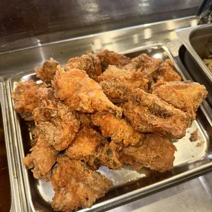 a tray of fried chicken