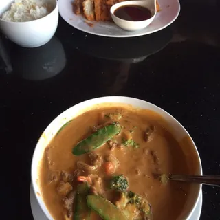 Peanut Sauce Curry