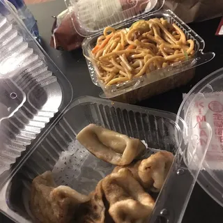 6 Potstickers