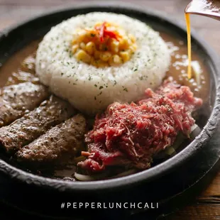 Double Meat Sizzling Curry (Hamburg and Sliced Beef)