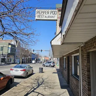 a sign for pepper pod restaurant
