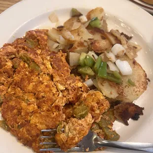 Guadalajara Omelette and Hash Browns or Home Fries