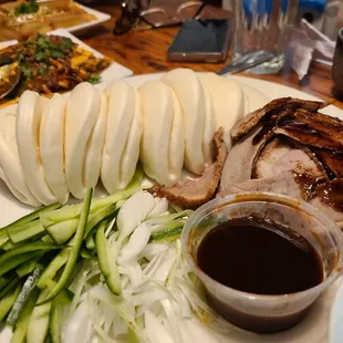 Honey-glazed duck with bai