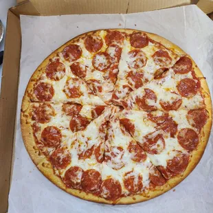 EXTRA LARGE PEPPERONI PIZZA