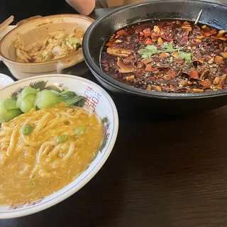 Spicy and Sour Duck Blood Plate